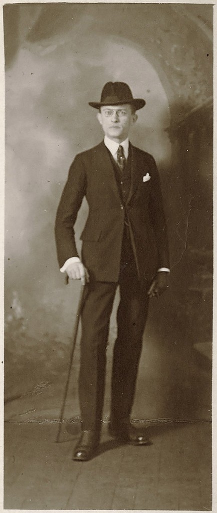 Aleksander Mülber Pariisis märts 1923. foto ERA 4146.17.lk 4.8