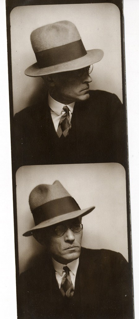 Aleksander Mülber. Pariisis 1930. foto ERA4146.1.7.lk 6.1