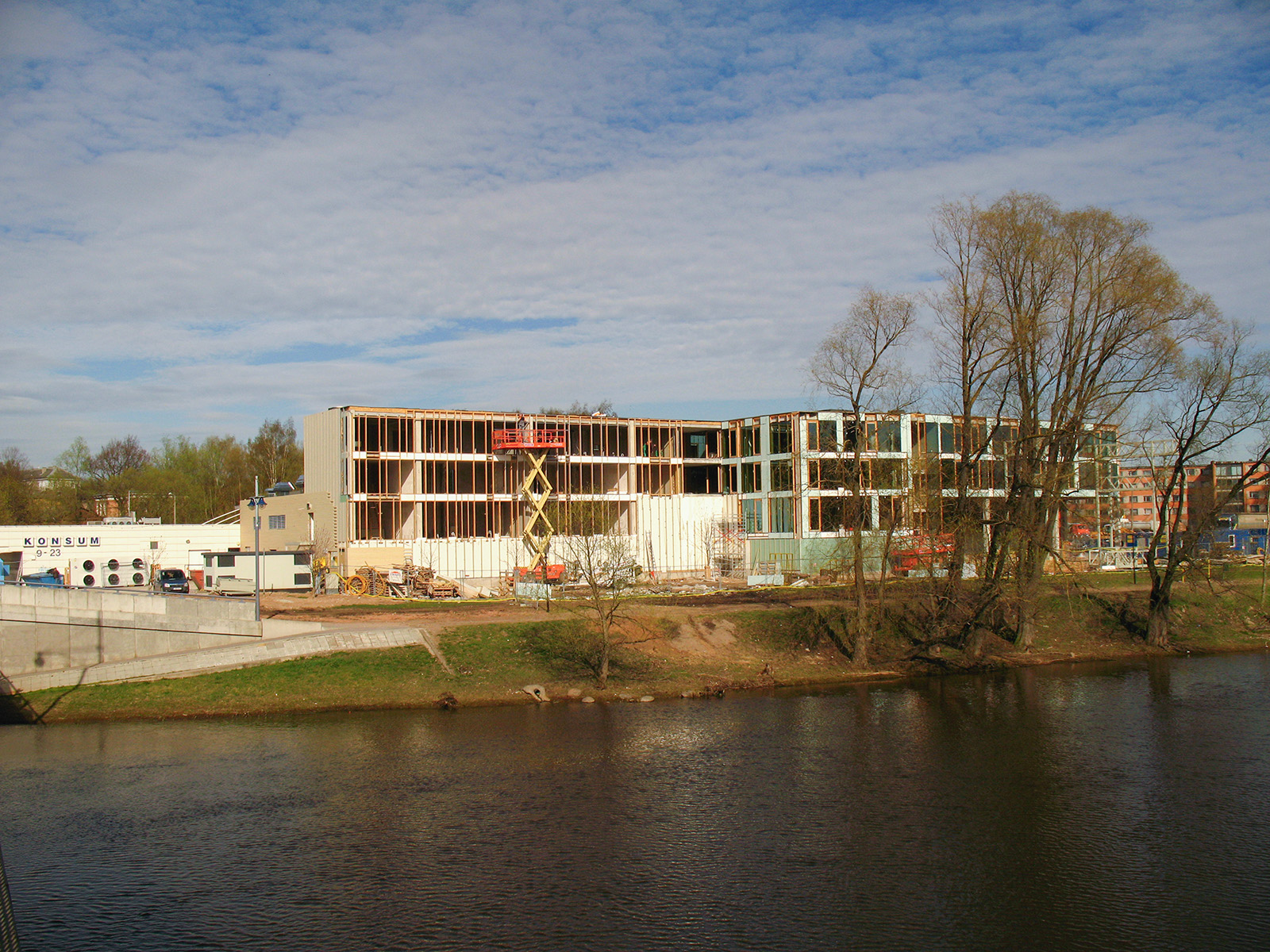 Tartu. Narva mnt 18 asuv ülikooli õppehoone Oeconomicum. Pildistatud 2007 Canon PowerShot A640. Hoone lammutatud, samas kohas asub nüüd Delta maja. ERM Fk 3110:234 