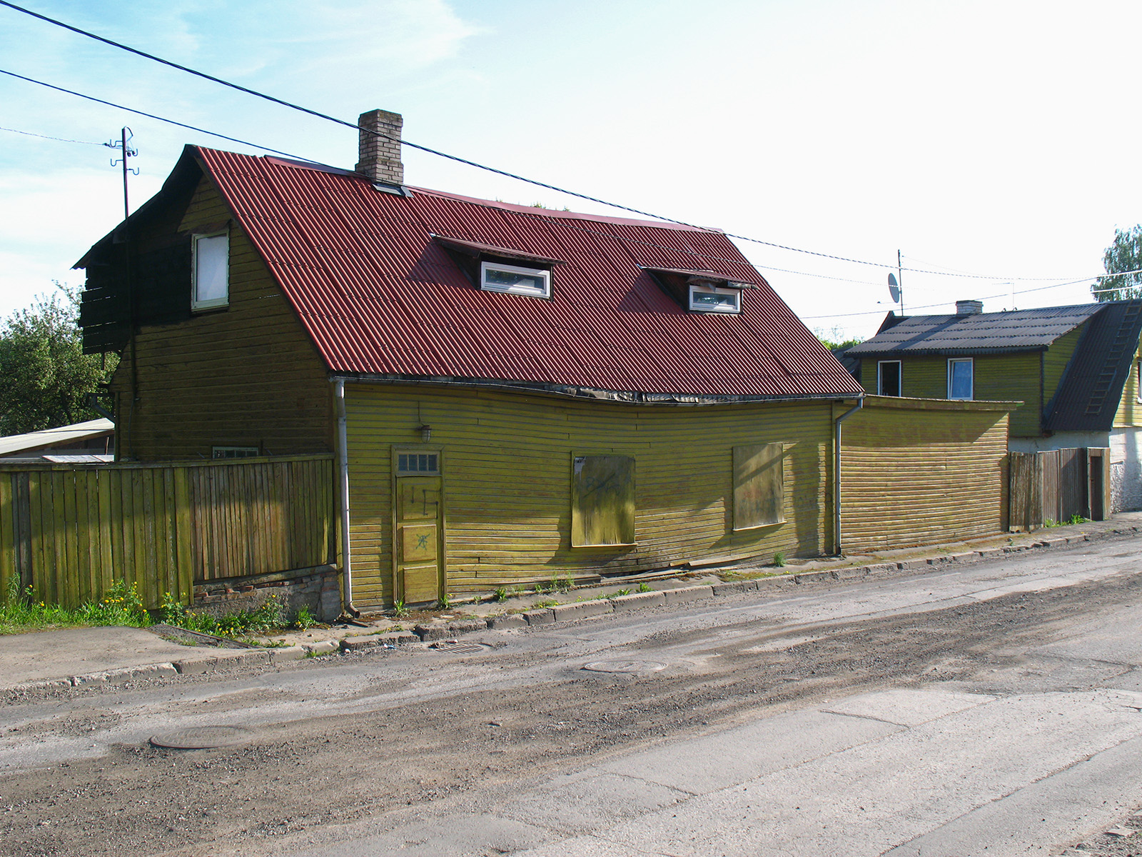 Tartu. Maja Rebase tänaval ja Sassi 2. Pildistatud 2010 Canon PowerShot A640. ERM Fk 3110:981 